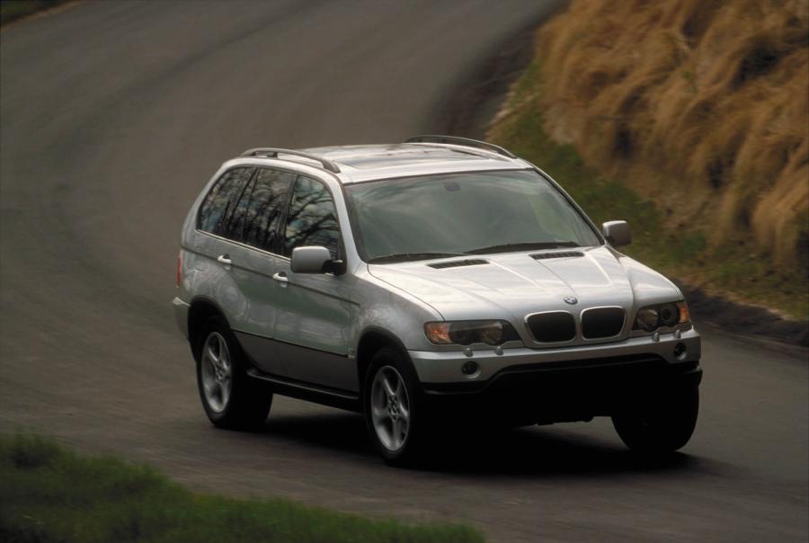  BMW X5 2000 года  (фото 26 из 102)